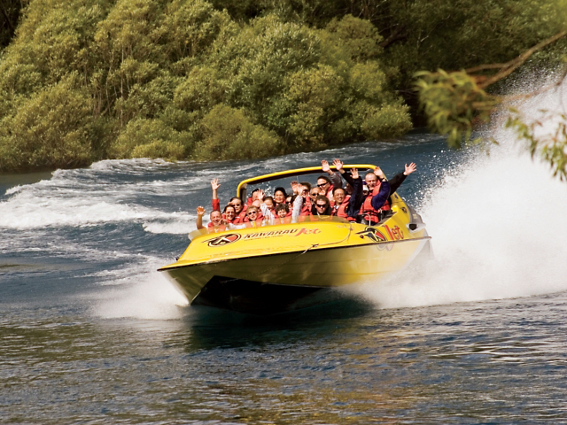 b516551f758344b697b8af4e00e3e59d