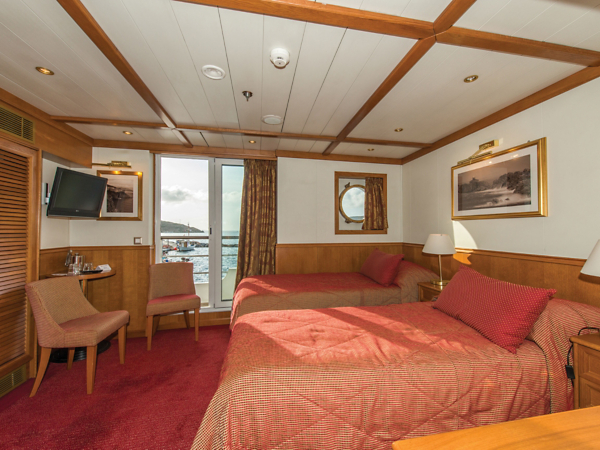 Upper Deck Category B