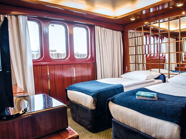 Leto Deck Category E: Cabins 428—429