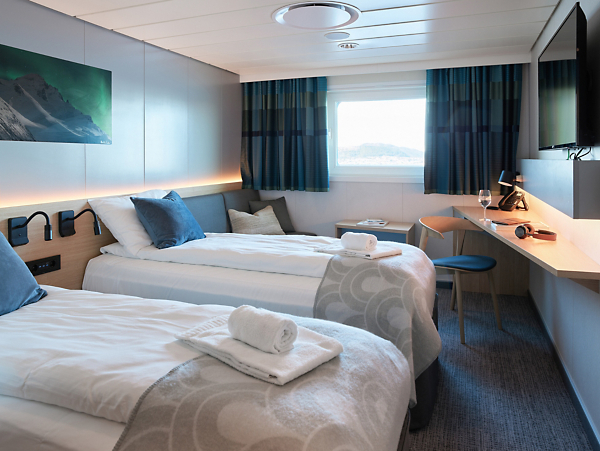 Sea View Cabin — Twin Bed