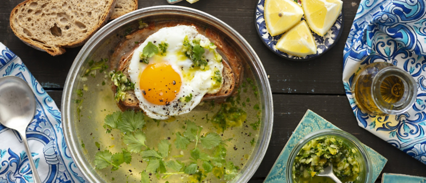 Portuguese Bread & Garlic Soup with Cilantro (Açorda à Alentejana