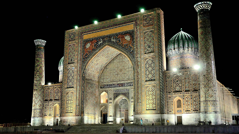 Photographers: Do Not be Afraid of the Dark!