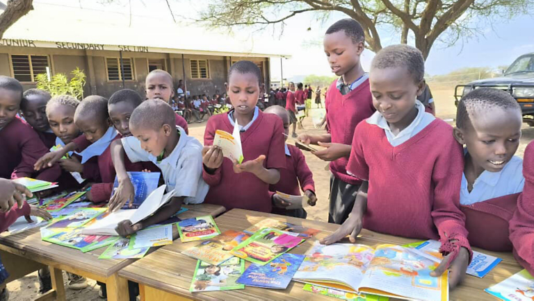 Libraries for Kids: A Gift that Keeps on Giving