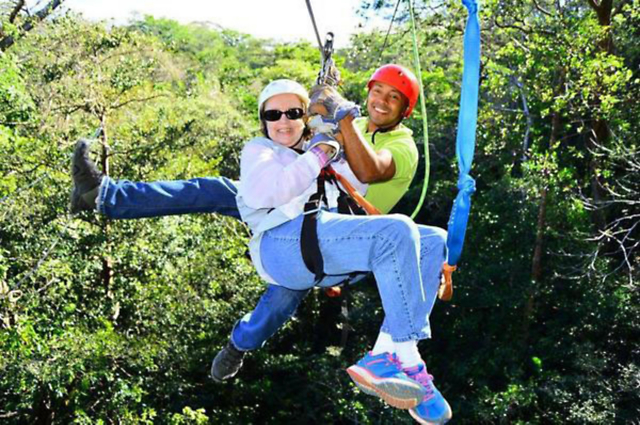 e3a5f6ee86724380bbabaf4f01181ce5