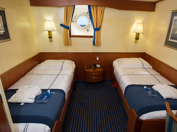 Category E: Lower Deck — Twin