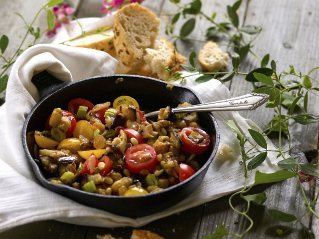 ac4816757217457dba3eaf4f014576bb