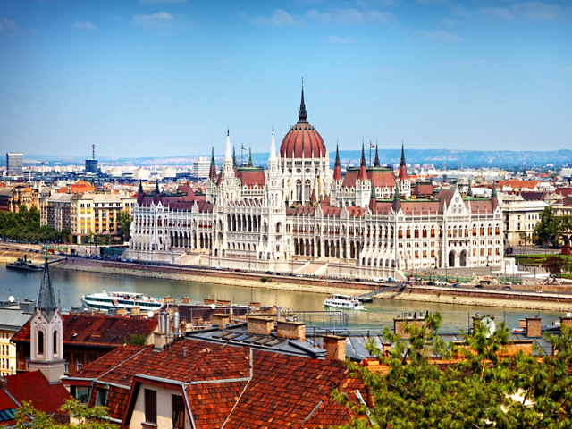 Romantic Blue Danube: Budapest to Prague