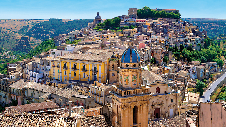 Top 10: Adventures for a Springtime Getaway