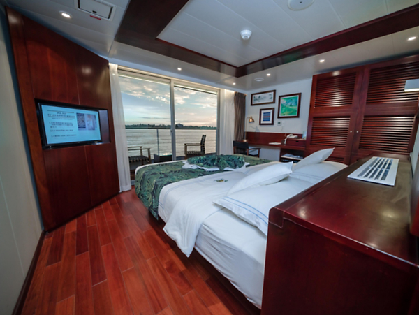 Category B (Upper Deck)