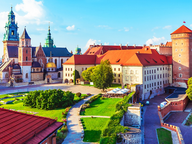 Echoes of Poland: Royal Capitals to Baltic Shores